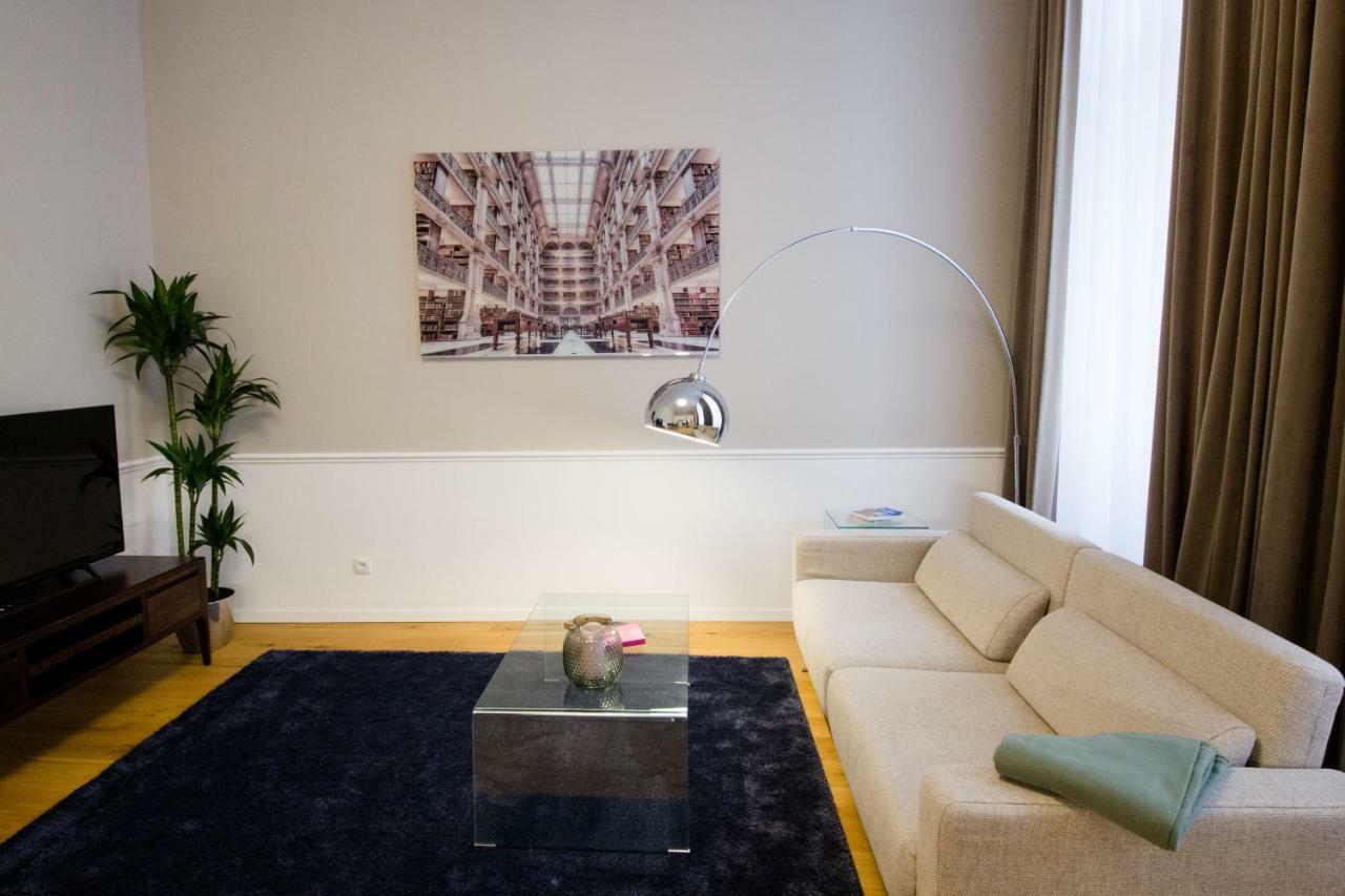 Studio Apartments Urania - Mai'S Apartments Wina Bagian luar foto